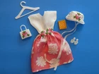 Vintage Barbie-Clone "Feeling Romantic" Floral Dress + Hong Kong Accessories
