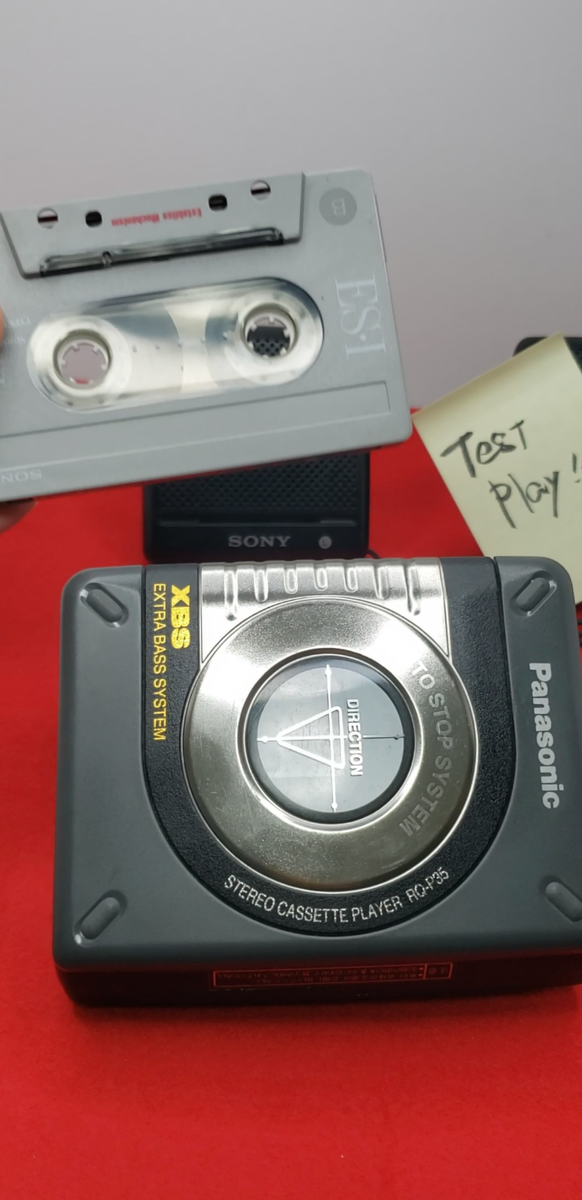 Panasonic XBS Walkman Rq-p35 Cassette Player JPN W/tracking. K2291