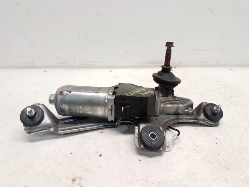 Motor limpiaparabrisas trasero Toyota Sienna 2004-10 - potencia Foto 2 de 3