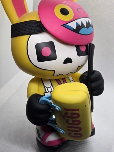Superplastic x Guggimon • Conceal N' Bury • Sold-Out Plastic Collectible Toy Gif