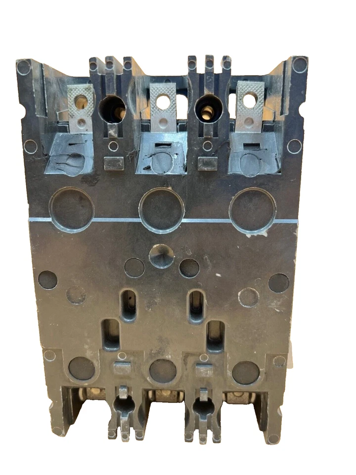 General Electric TEB132015 15A 240V 3P Lug to Lug Circuit Breaker Used - Image 2 of 4