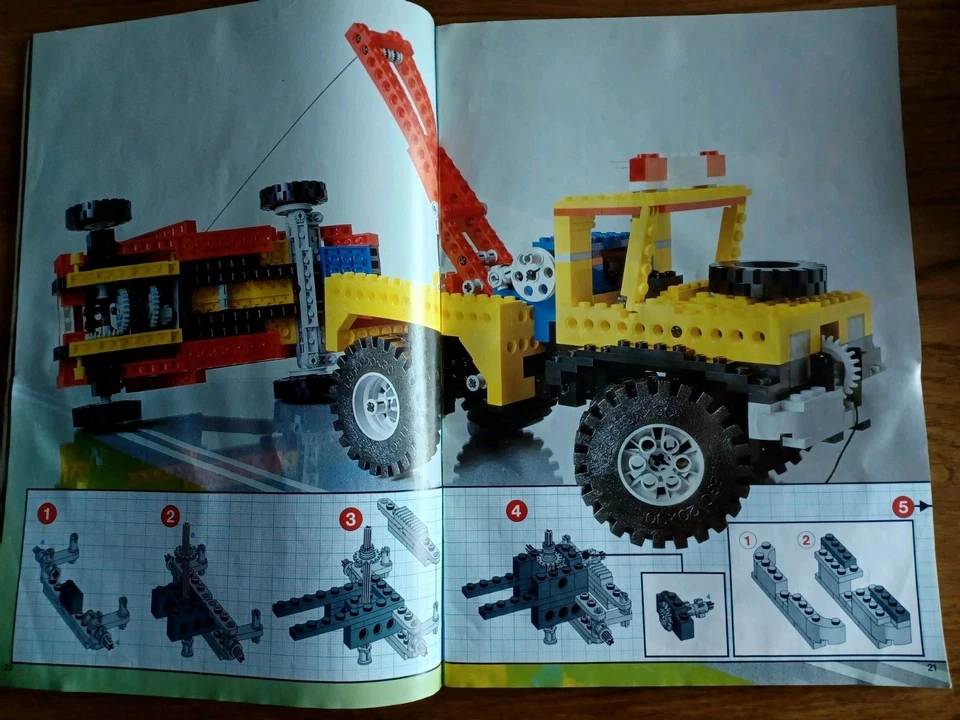 LEGO 8889 Idea Book 8889, photo 3 of 5