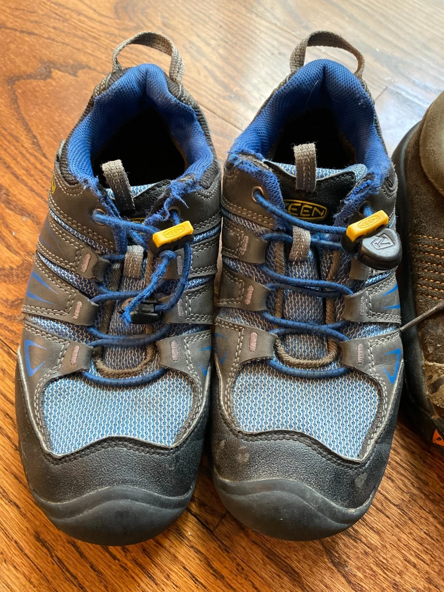 Keen shoes store for boys