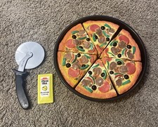 Vintage 1980 Pizza Hut Play/Pretend Pizza Pie, Pan with Cutter Parmesan Cheese