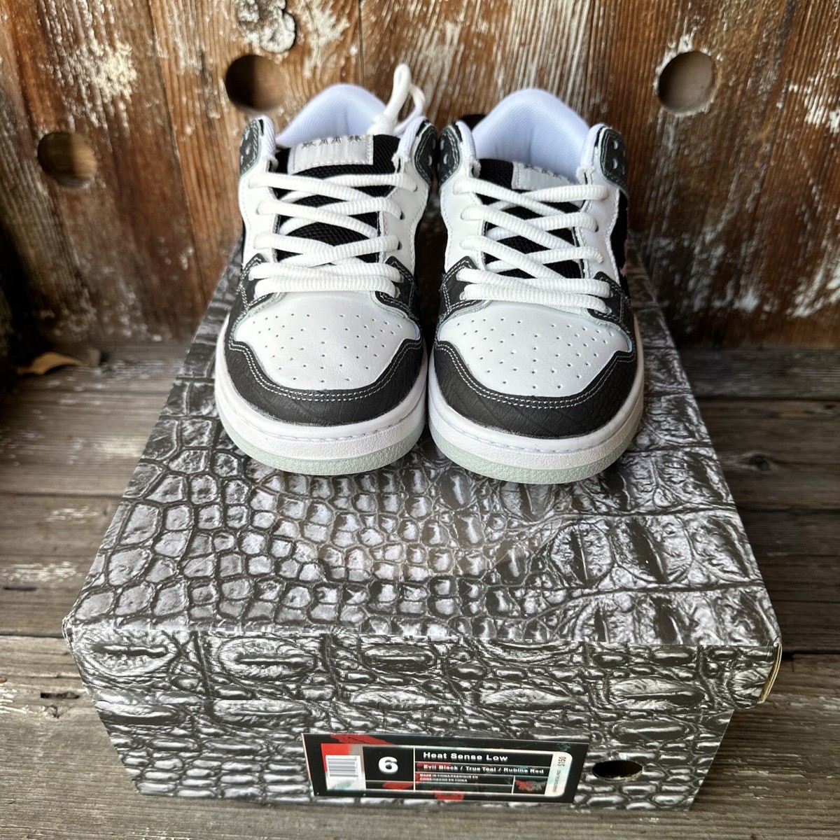 Kito Wares Heat Sense Dunk Low Men's Sz Color Changing Sneakers