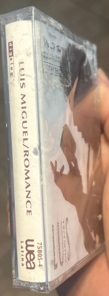 Luis Miguel Romance Cassette Tape 1991 Latin Pop Bolero Ballad Inolvidable NEW - Image 4 of 4