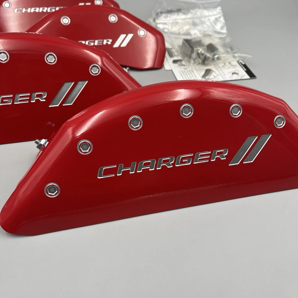 Cubiertas de pinza de freno MGP Dodge Charger 2011-2023 rojo y plateado - 12162SCH1RD Foto 4 de 4