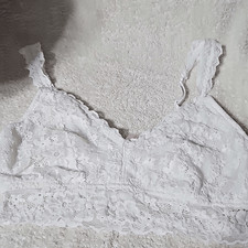 NO BOUNDARIES BRALETTE