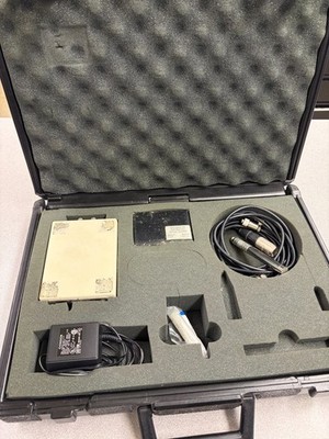 ACO Pacific 5/8  Condenser Measurement Microphone Kit w/ Preamp, Cables & Case