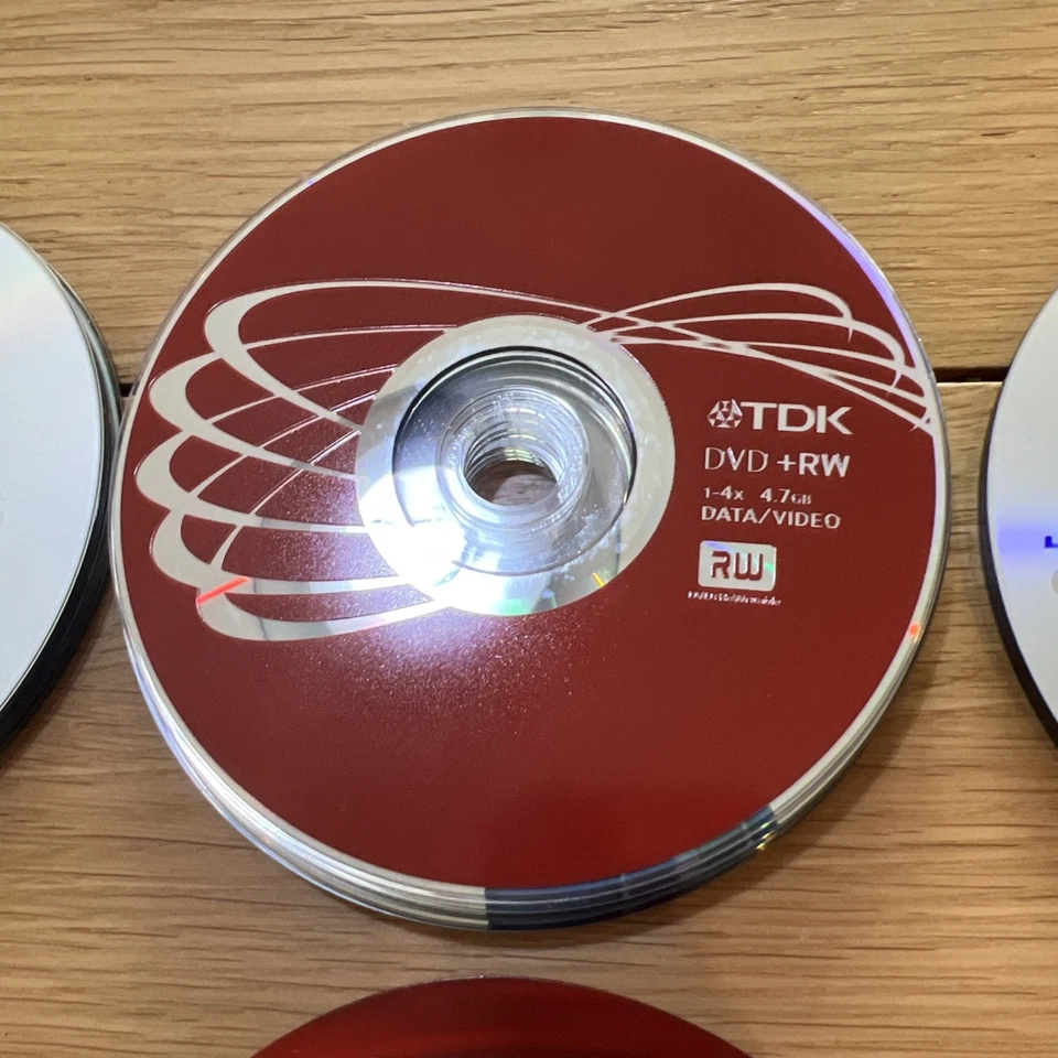 26 Job Lot Blank disks DVD 6x DVD-RW, 9x DVD+RW, 7x DVD-R, 4x CD-RW, Storage Box - Image 4 of 4