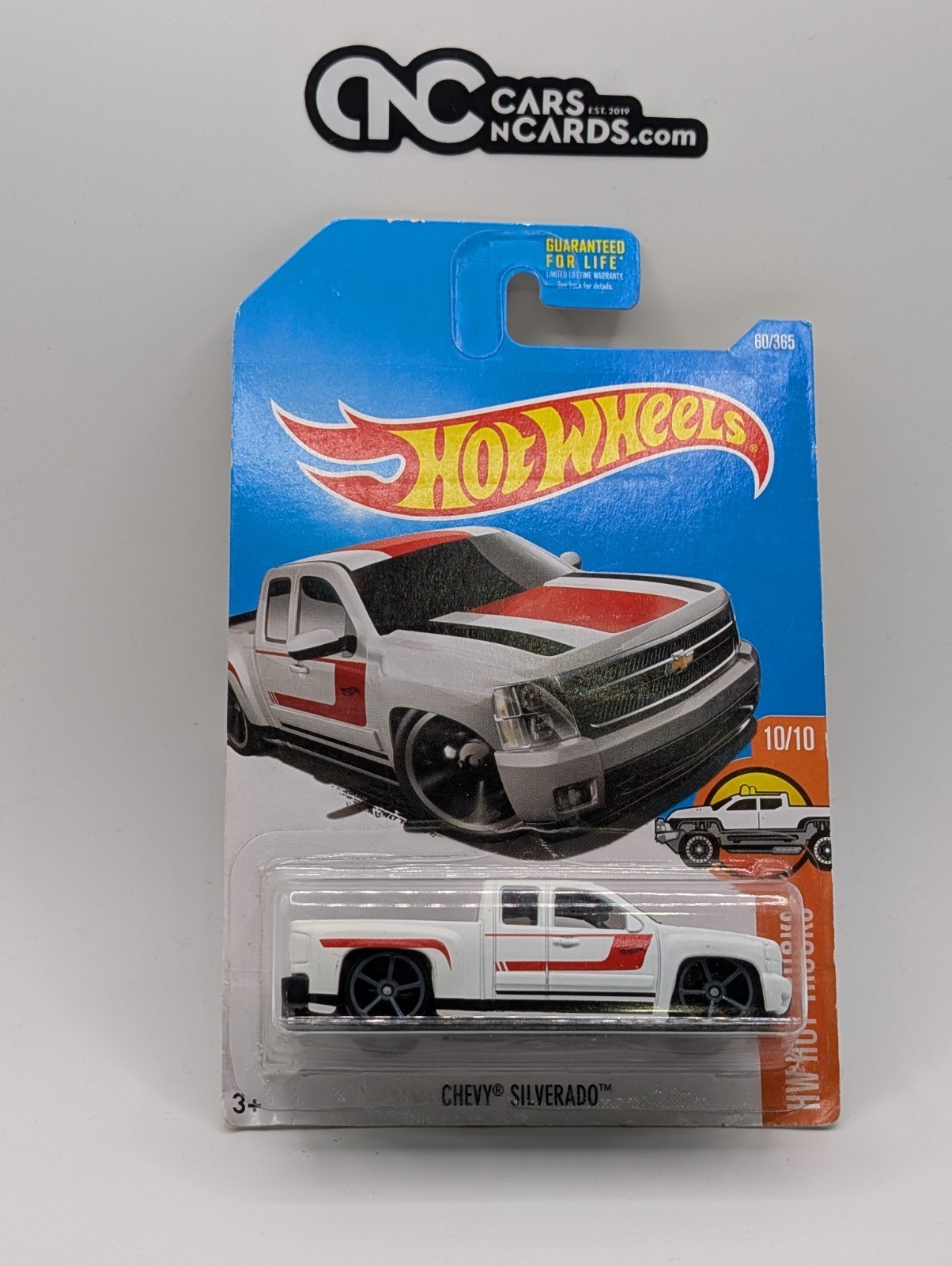 2017 Hot Wheels HW Hot Trucks 10/10 Chevy Silverado White 60/365 (Card Crease)