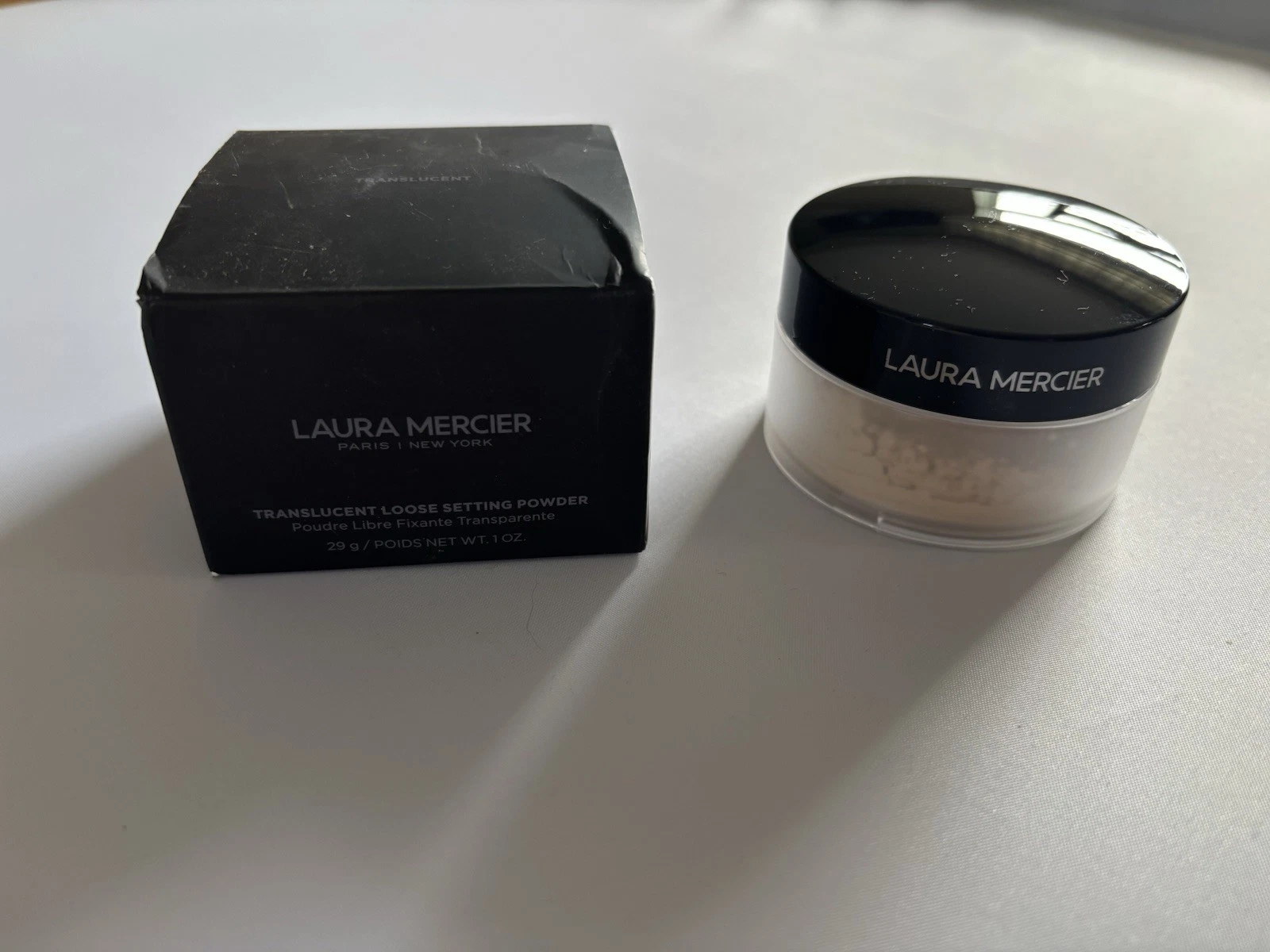 Laura Mercier Translucent Loose Setting Powder, 24H Shine Control, RRP £38.50