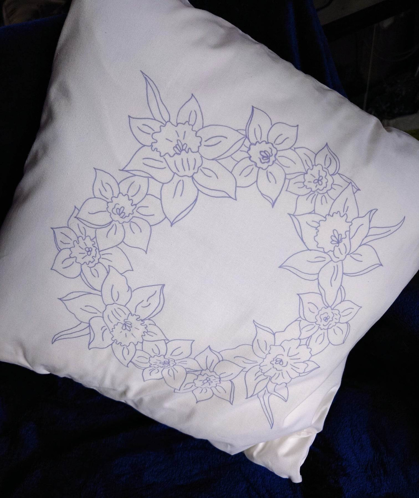Embroidery printed Cushion Cover Pillow Daffodil Flowers to embroider CSO134