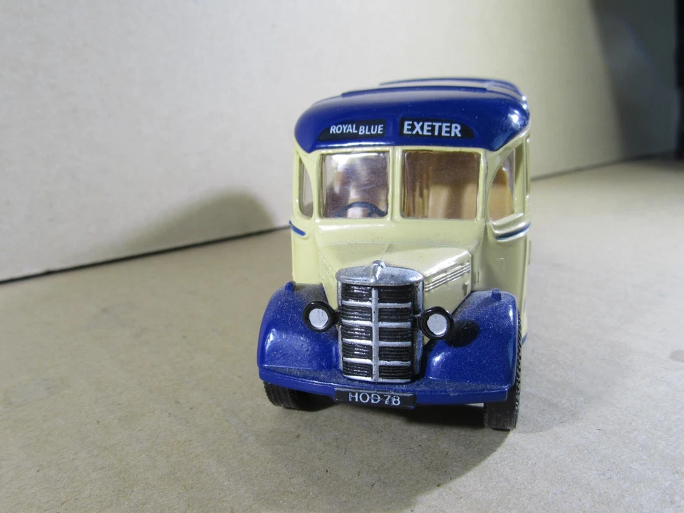 942S Corgi Classics C949/2 England Bus Bedford Ob Coach Royal Blue Exeter 1:50 - Image 2 of 4