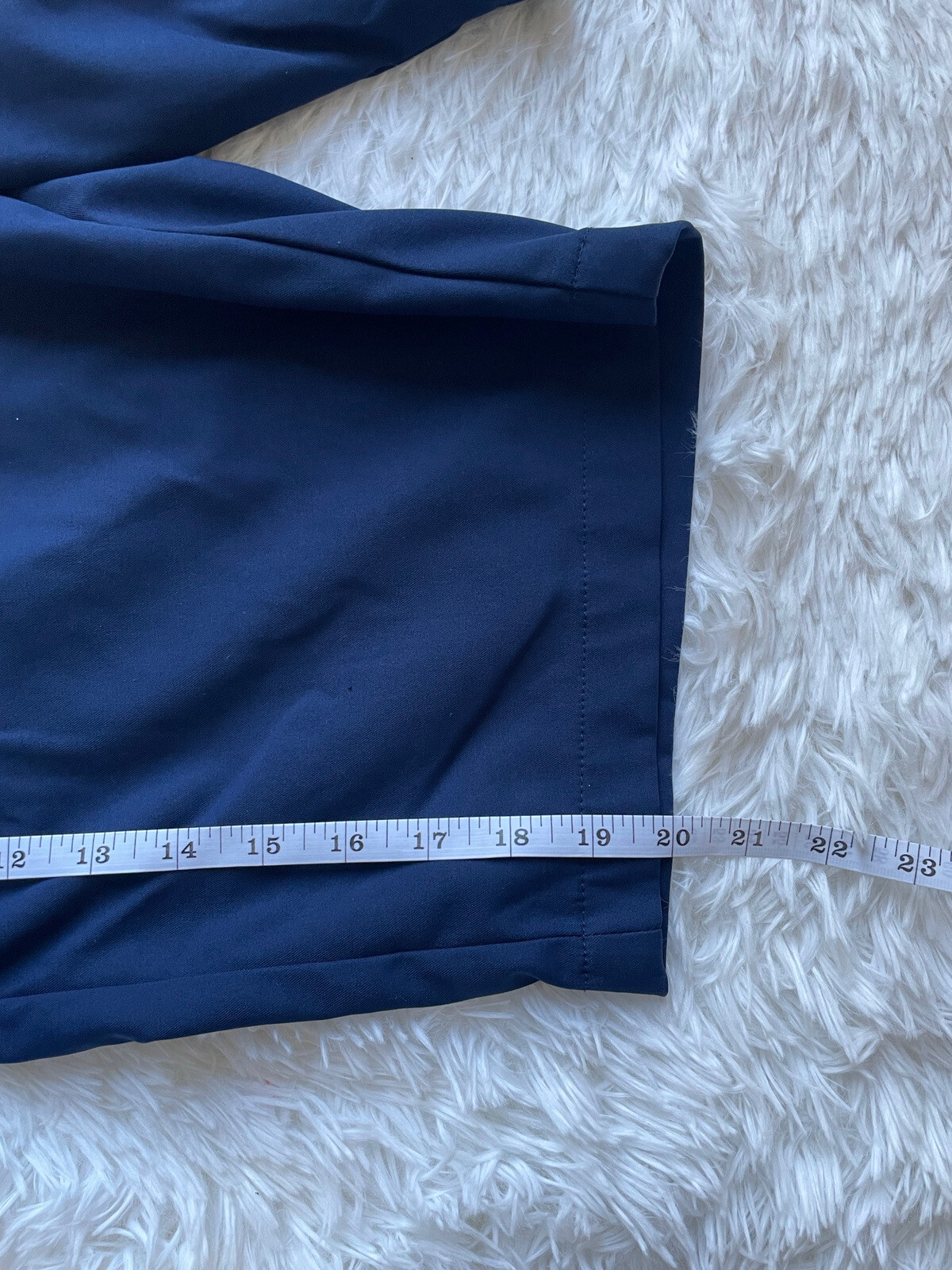 Kirkland Signature Men's Performance Shorts Deep Navy… Gem