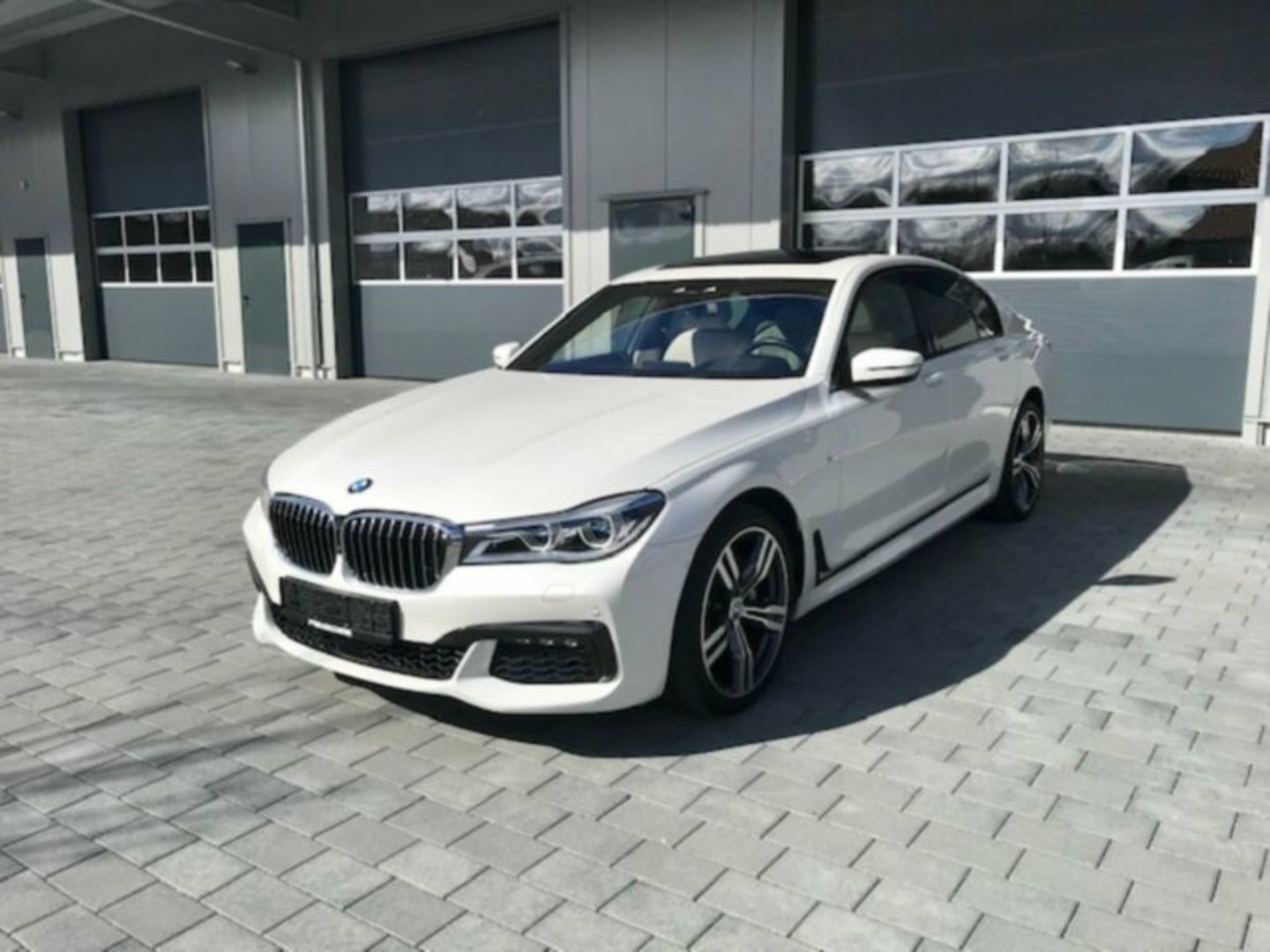 Bmw 740i 2014