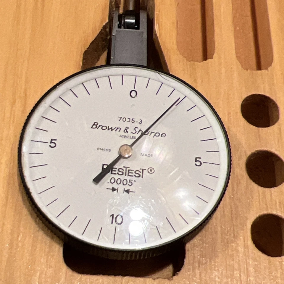 Brown & Sharpe No. 7035-3 MEJOR INDICADOR DIAL GRADUACIÓN .0005" A3 Foto 2 de 4