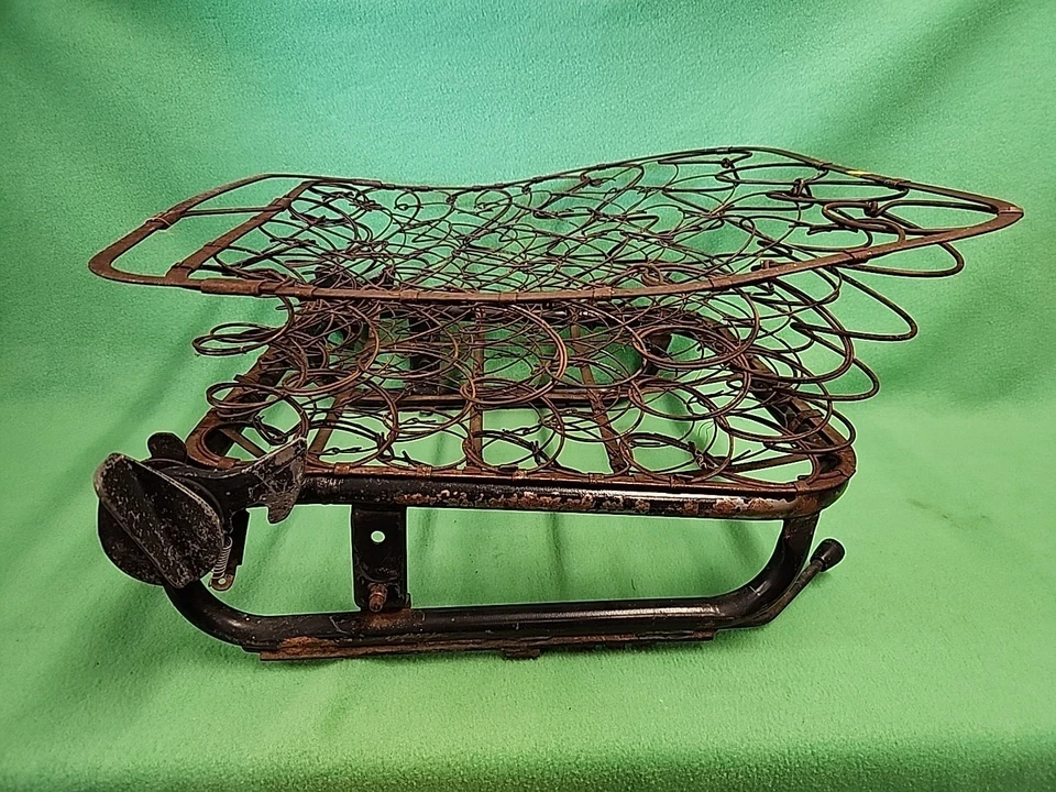 Volkswagen Beetle 1968-1970 VW insecto lado del pasajero asiento delantero inferior fabricante de equipos originales alemán Foto 2 de 4