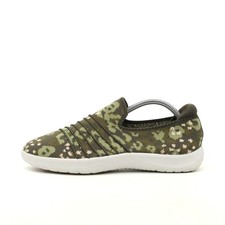 Clarks Damen Cloudsteppers Slipper olivgrü T...