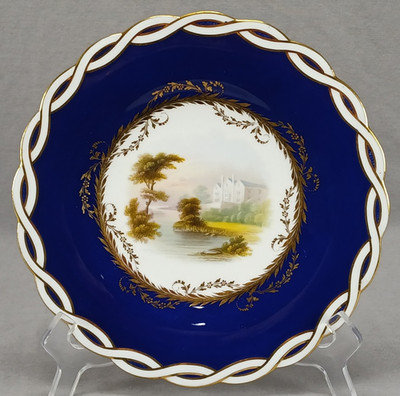 19th Century Minton Hand Painted English Manor Cobalt & Gold 9 Inch Plate C.1851