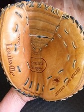 LOUISVILLE SLUGGER GENESIS 1884 Series YOUTH Glove 9.5" Baseball Mit Pre Owned  