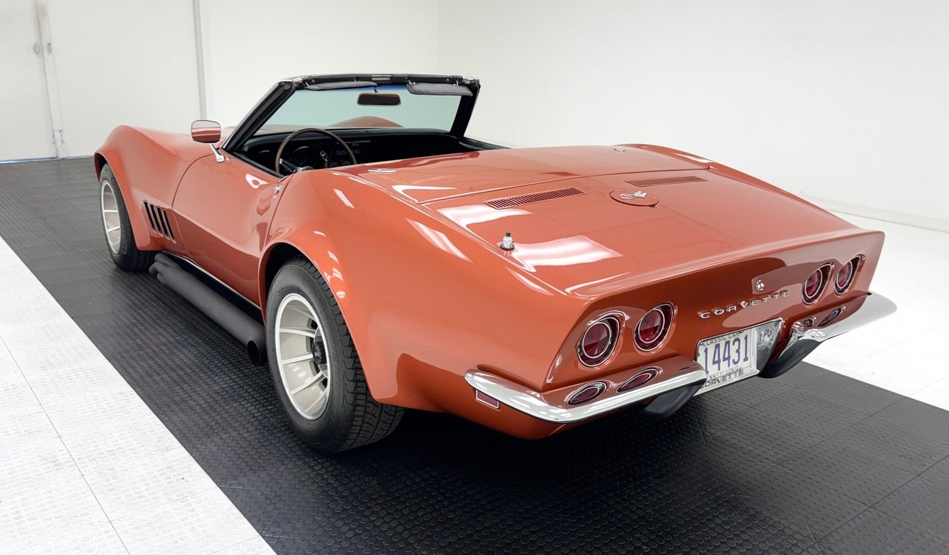 1968 Corvette Bronze Chevrolet Corvette   | C3 Corvette Photo 8