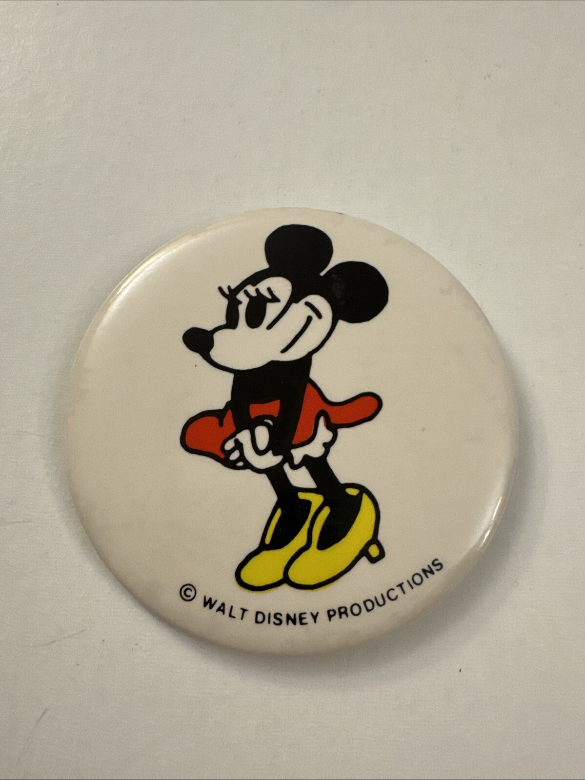 Vintage Minnie Mouse Shy Button Pin B63