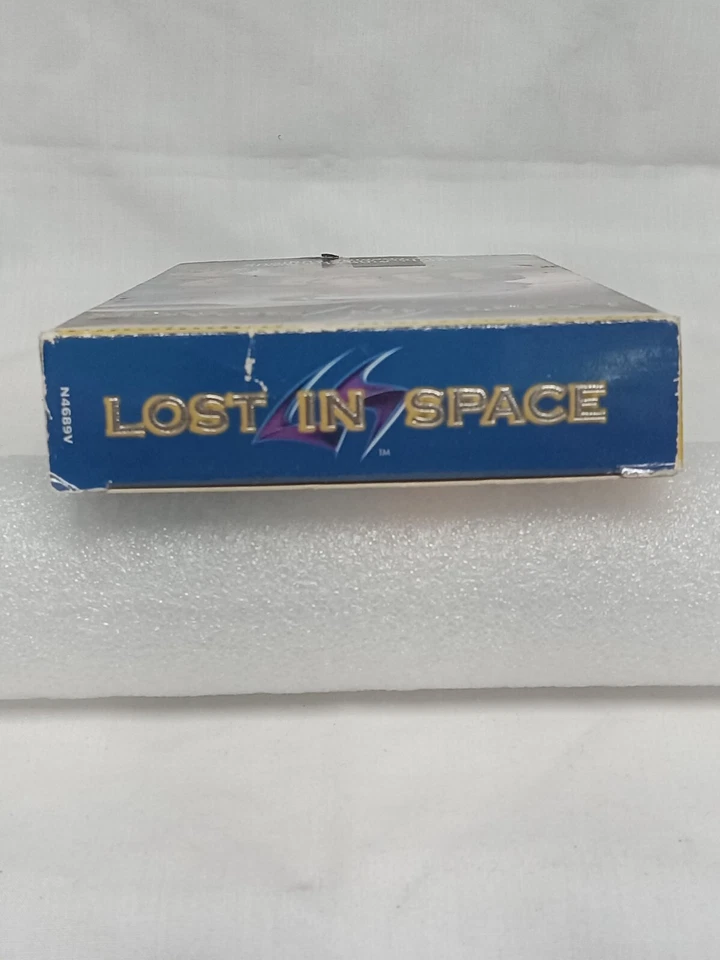Lost in Space Starring William Hurt, Gary Oldman - VHS Tape for VCR - Image 2 of 4