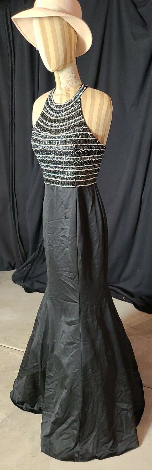 Black Beaded Halter Dancing Queen Prom Dress, Jun… - image 2