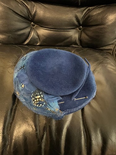 Vintage Henry G. Ross original women color blue, feathered cap/skull hat - 第 4/5 張圖片