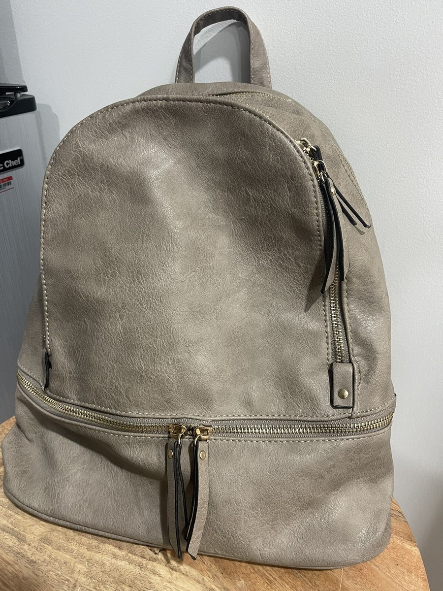 NWT Jen & Co. Blake Backpack Handbag Vegan Leather Black 11x13x6 inches Blake Backpack: Stylish and Functional Carryall – Jen & Co main image 3