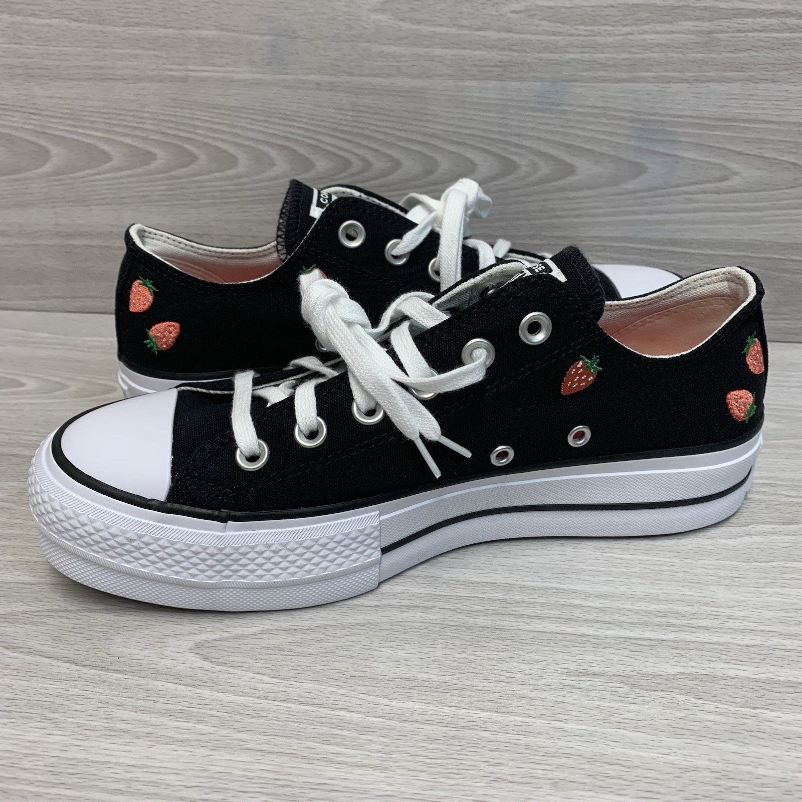 Converse Chuck Taylor All Star Lift Platform Sneakers Size 9 Strawberry NEW thumbnail 6