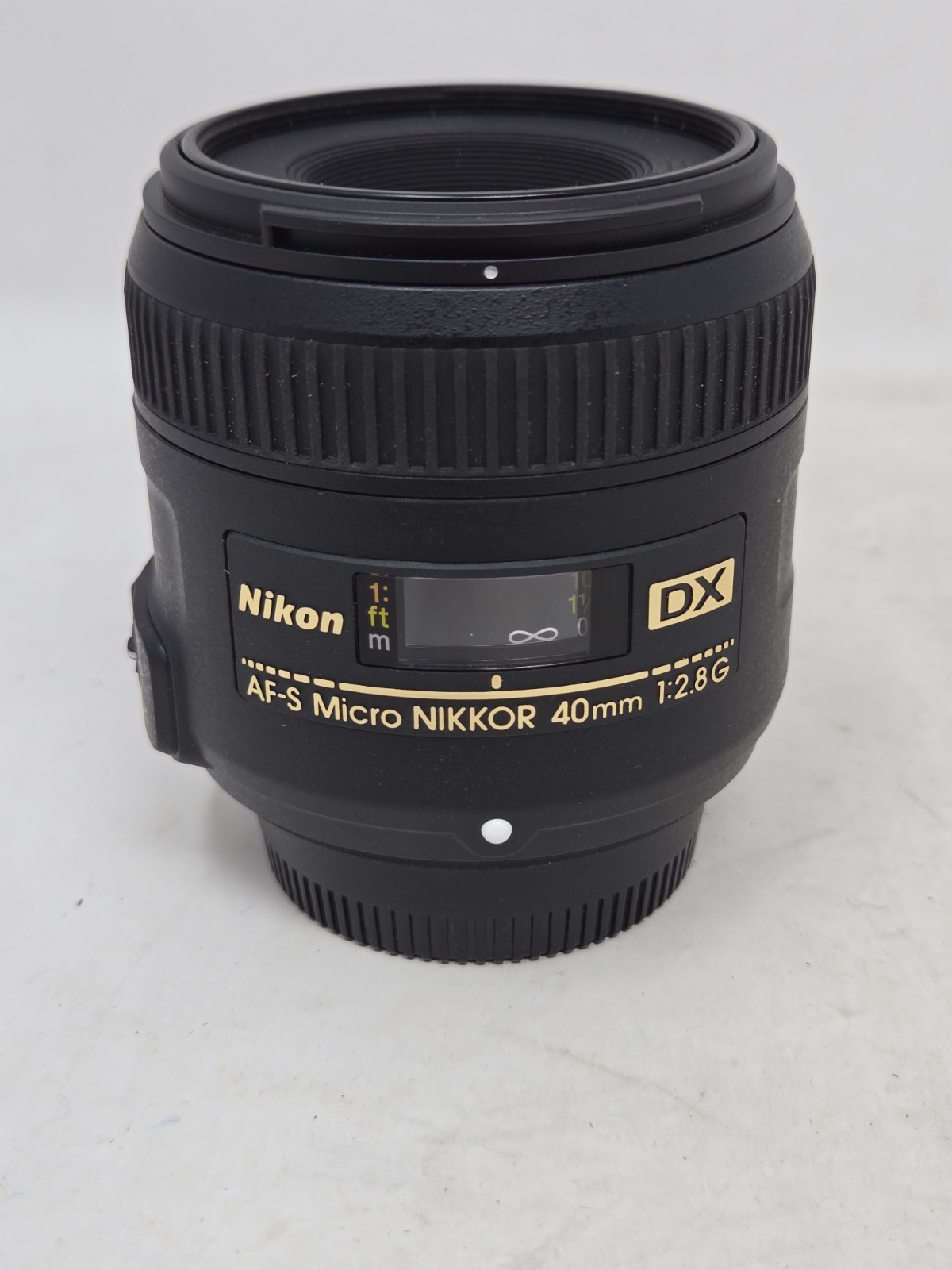 Nikon AF-S DX Micro-Nikkor 40mm F/2.8G