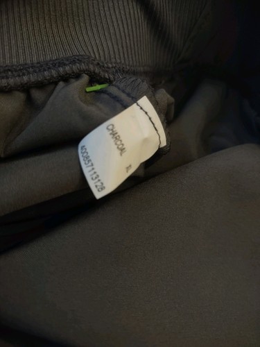 Tek Gear Woman's Capri Athletic Pants XL Gray Straight Leg Mid Rise Pockets NEW - Picture 10 of 11