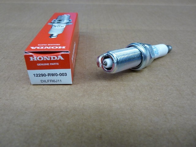 Genuine Honda 12290-RW0-003 Spark Plug NGK Dilfr6J11  Set of 4