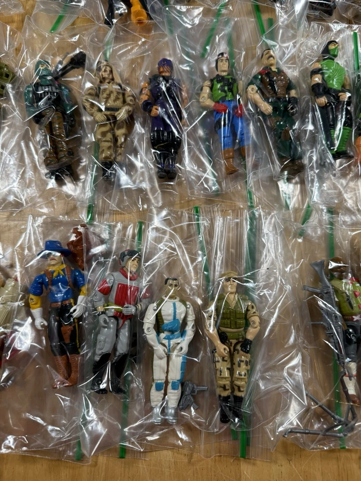 Lote Figuras Armas Accesorios Vehículos GI Joe ARAH De Colección + Kit Reparación Foto 3 de 4