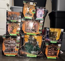 Vintage Lemax Spooky Town Halloween Village Lot 9 Buildings Movement Sound Light