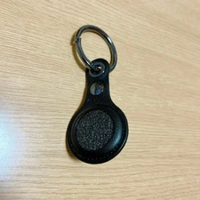 ❤️Spigen AirTag Case Leather Black Keychain