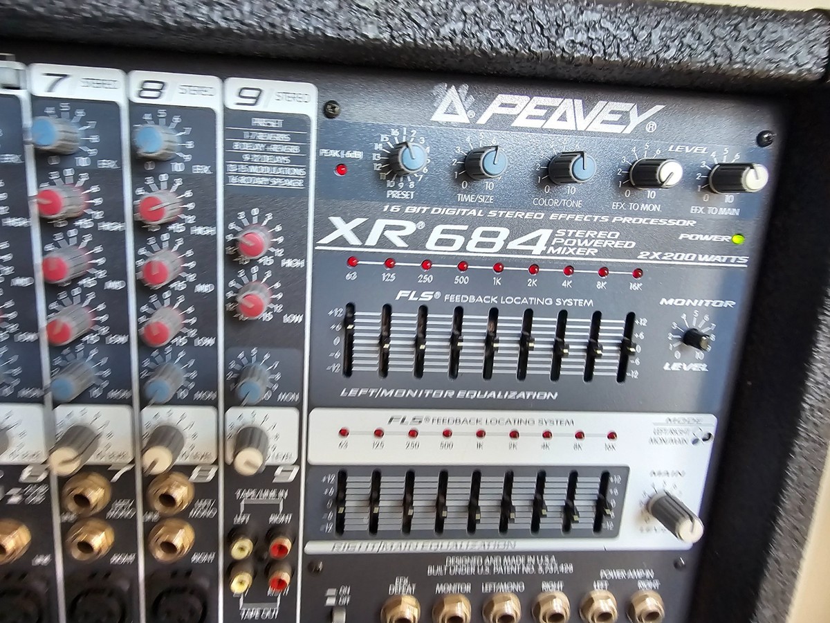 Peavey 2x200 Watts Stereo Powered Mixer XR684 for sale online | eBay