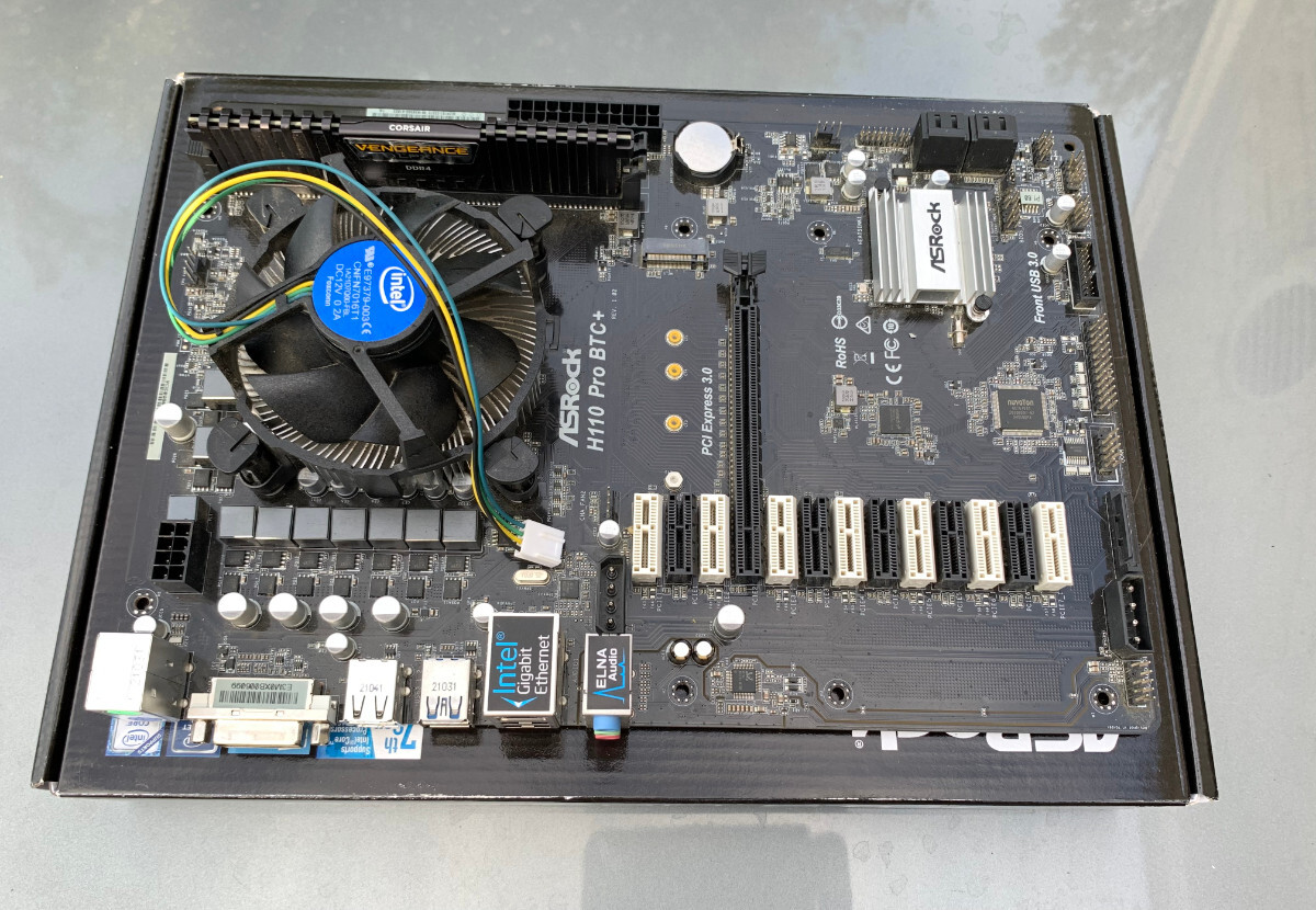 H110 Pro BTC+ マイニング用マザーボード 新品 ASRock H110 PRO BTC+ 未使用 マイニング用マザーボード