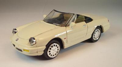 New Ray 1/43 Alfa Romeo Spider 1989 Cabriolet weiß #1755