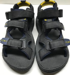 foam strap sandals