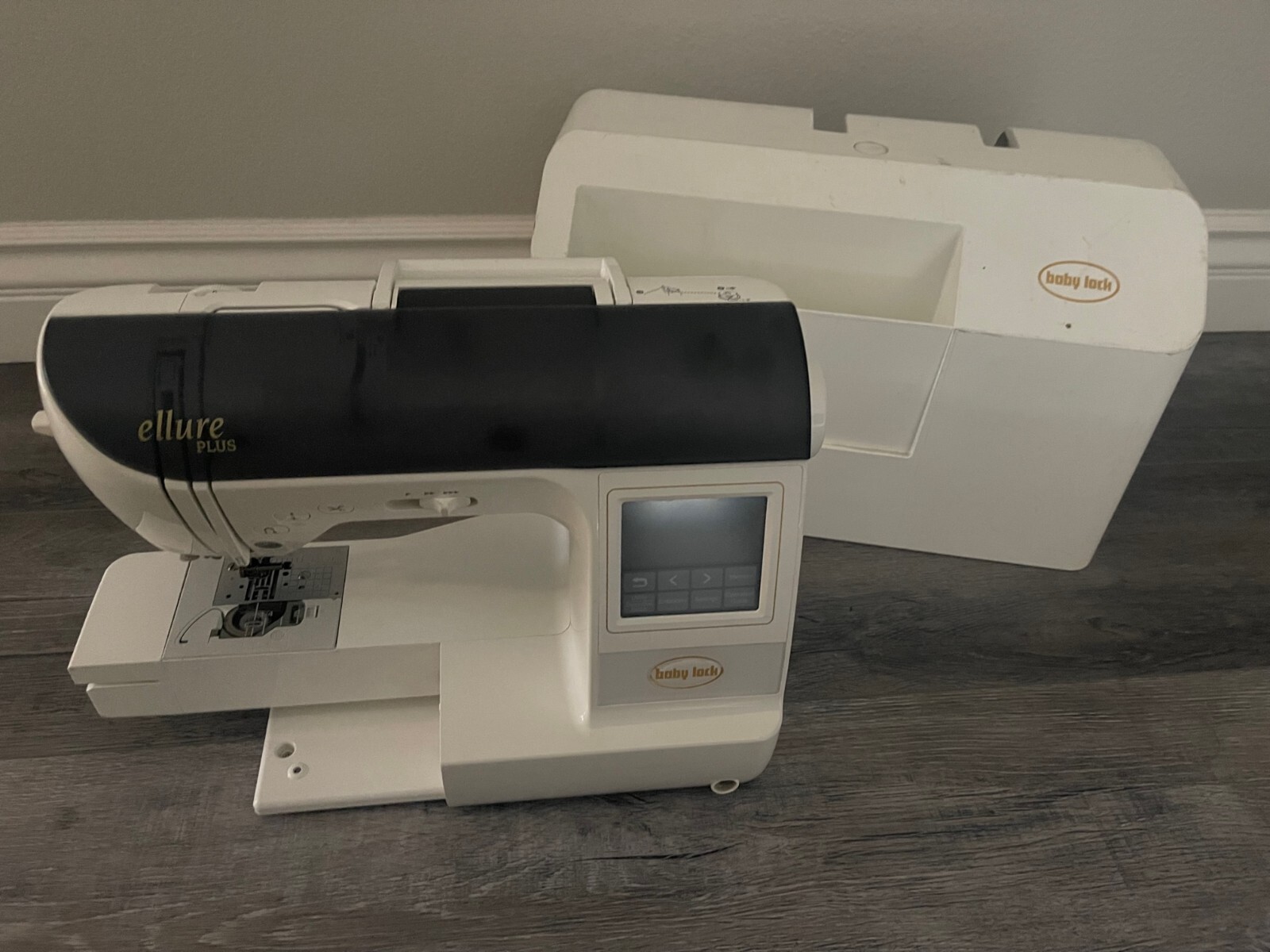 Baby Lock Ellure Plus Sewing Embroidery Machine hoops Excellent