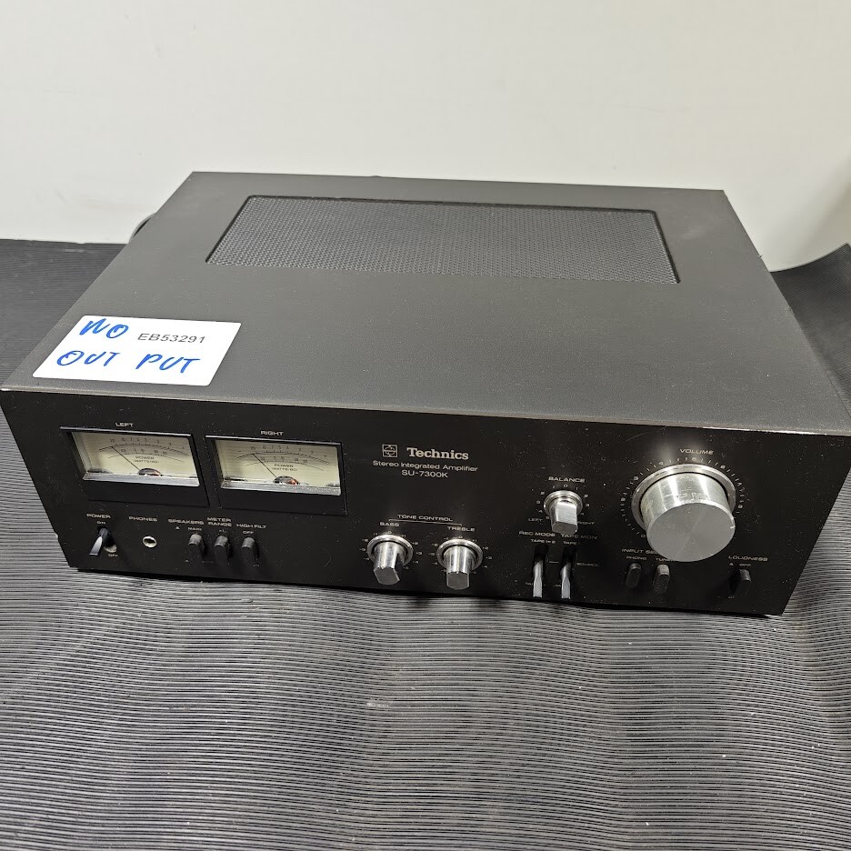 Technics SU-7300K Amplifier - For Parts, Scratches, Vintage