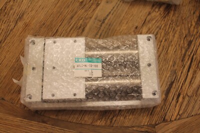 CKD Corporation Pneumatic Cylinder MRL2-WL-32-100 MRL2WL32100 New