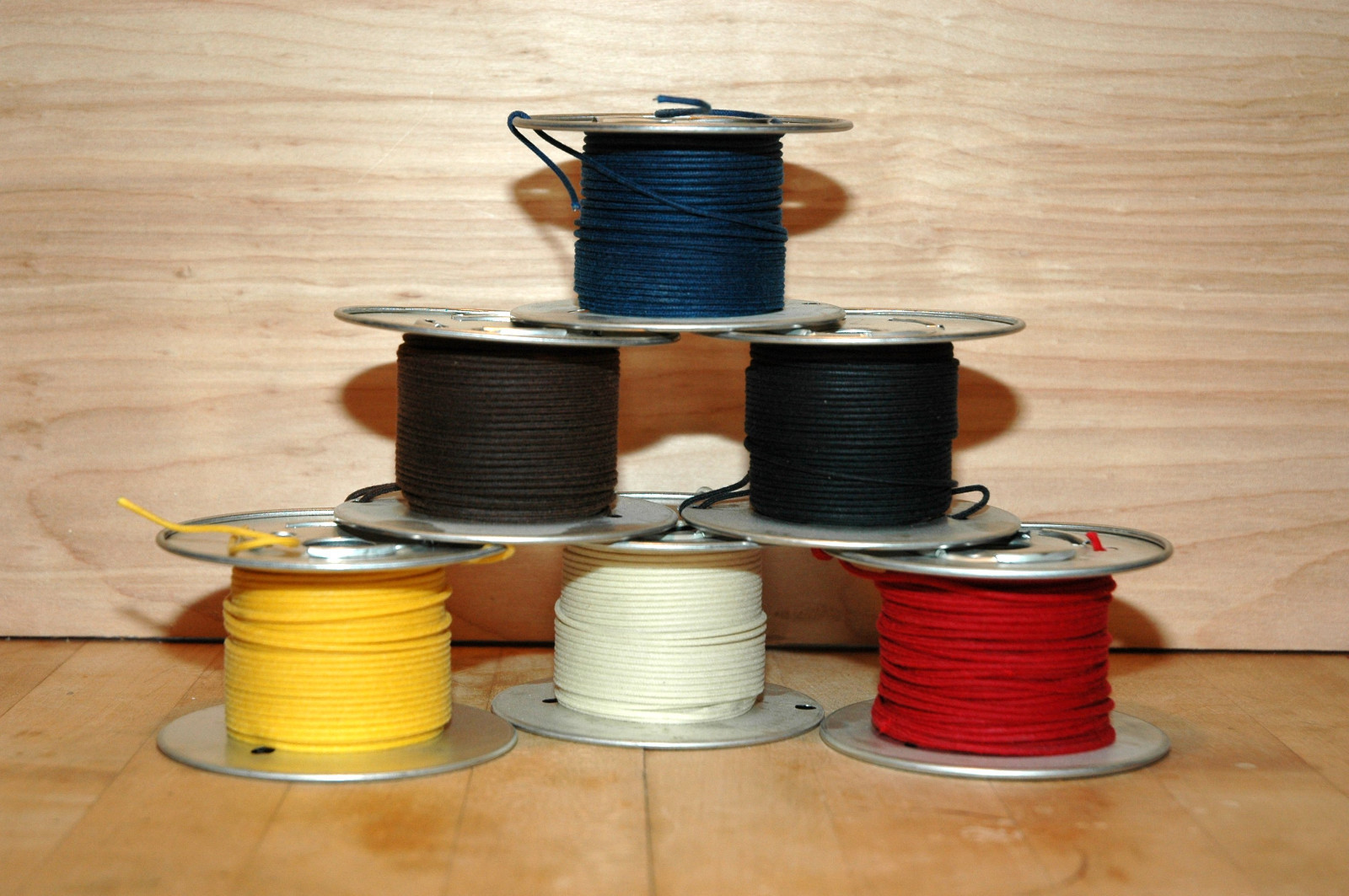 Vintage Style Cloth Wire 22 awg Solid 50' Spool Brown