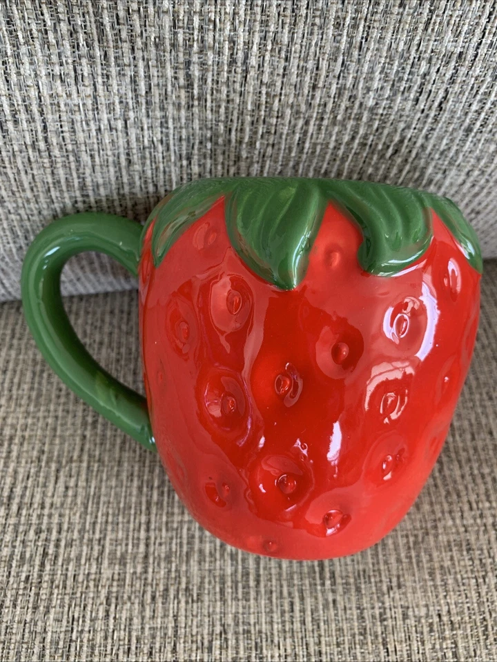 Taza de cerámica para el hogar y la oficina taza creativa de frutas de porcelana con mango  Foto 4 de 4