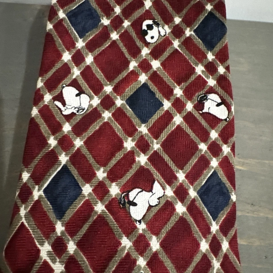 Corbata oficial para hombre Peanuts Snoopy Joe Gridlock 100 % seda granate y azul usada en excelente estado  Foto 3 de 4