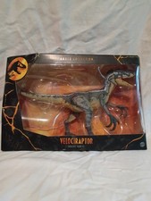 Jurassic Park III Amber Collection Male Velociraptor GYH68