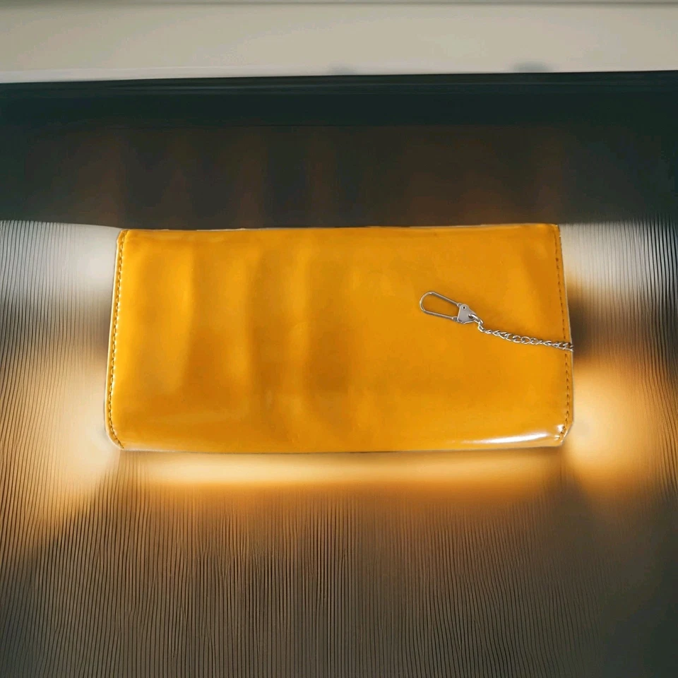 Cartera sin asas Hobo International Rachel de cuero para mujer vintage amarilla beso  Foto 4 de 4